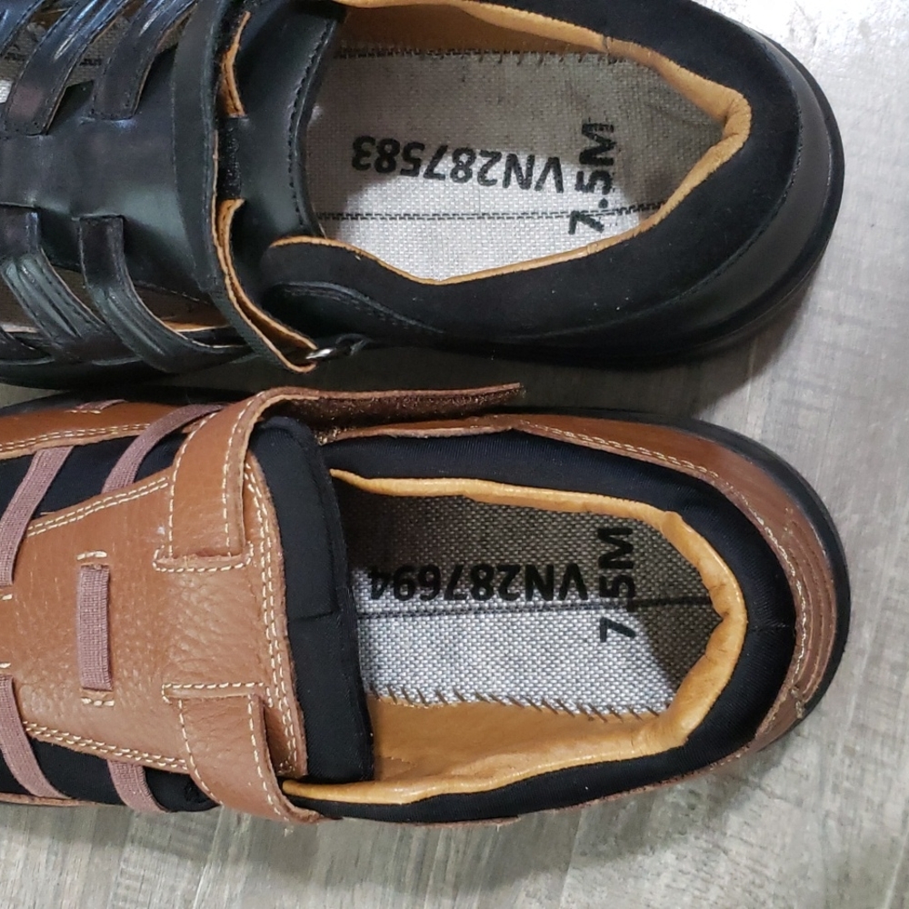 Dr. Comfort Betty Diabetic shoes 2 pr - Picture 8 of 8